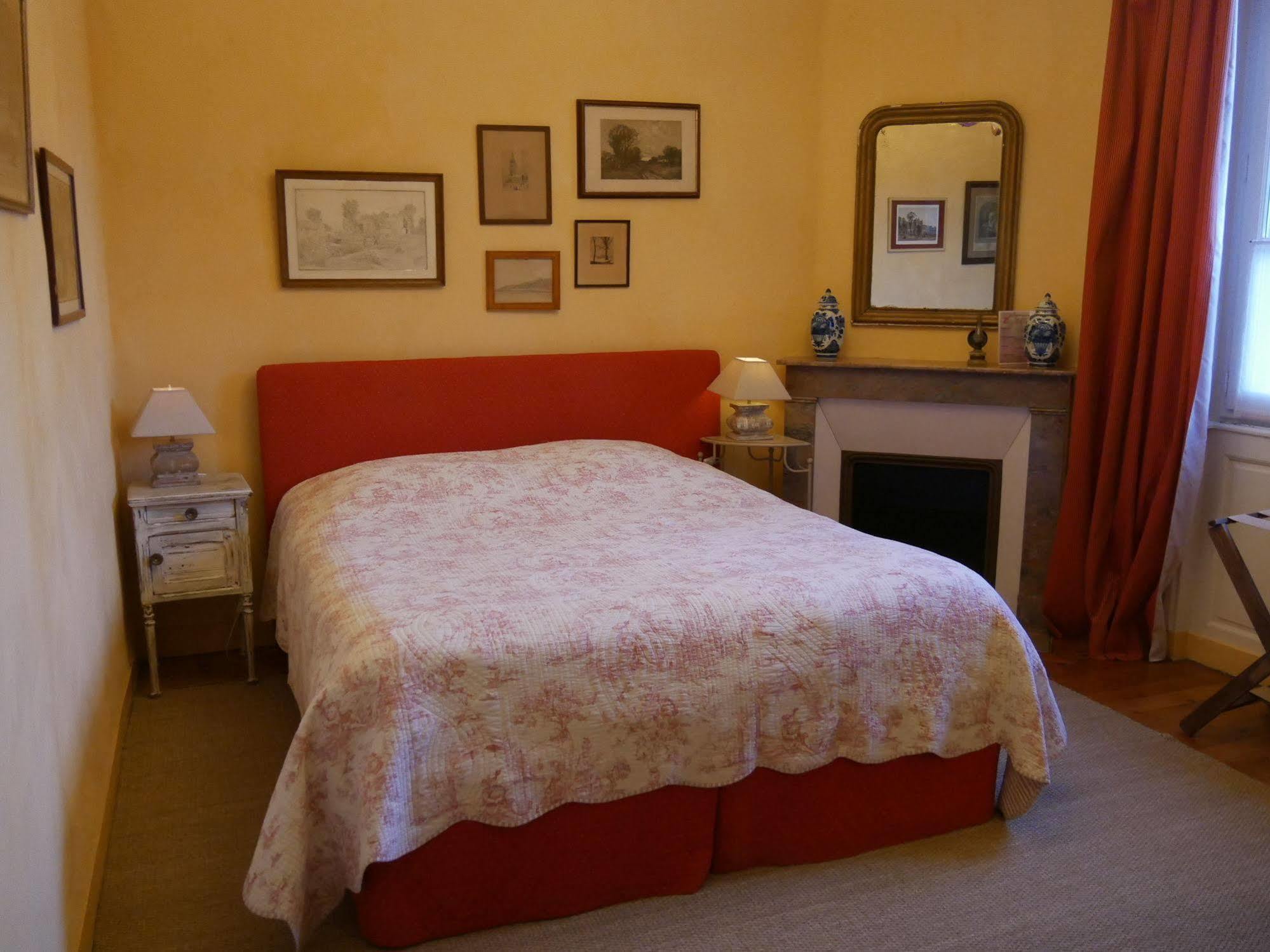 La Maison De Famille Ξενοδοχείο Σενονσώ Εξωτερικό φωτογραφία